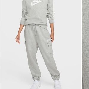 Women’s Nike Oversized Cargo Sweat